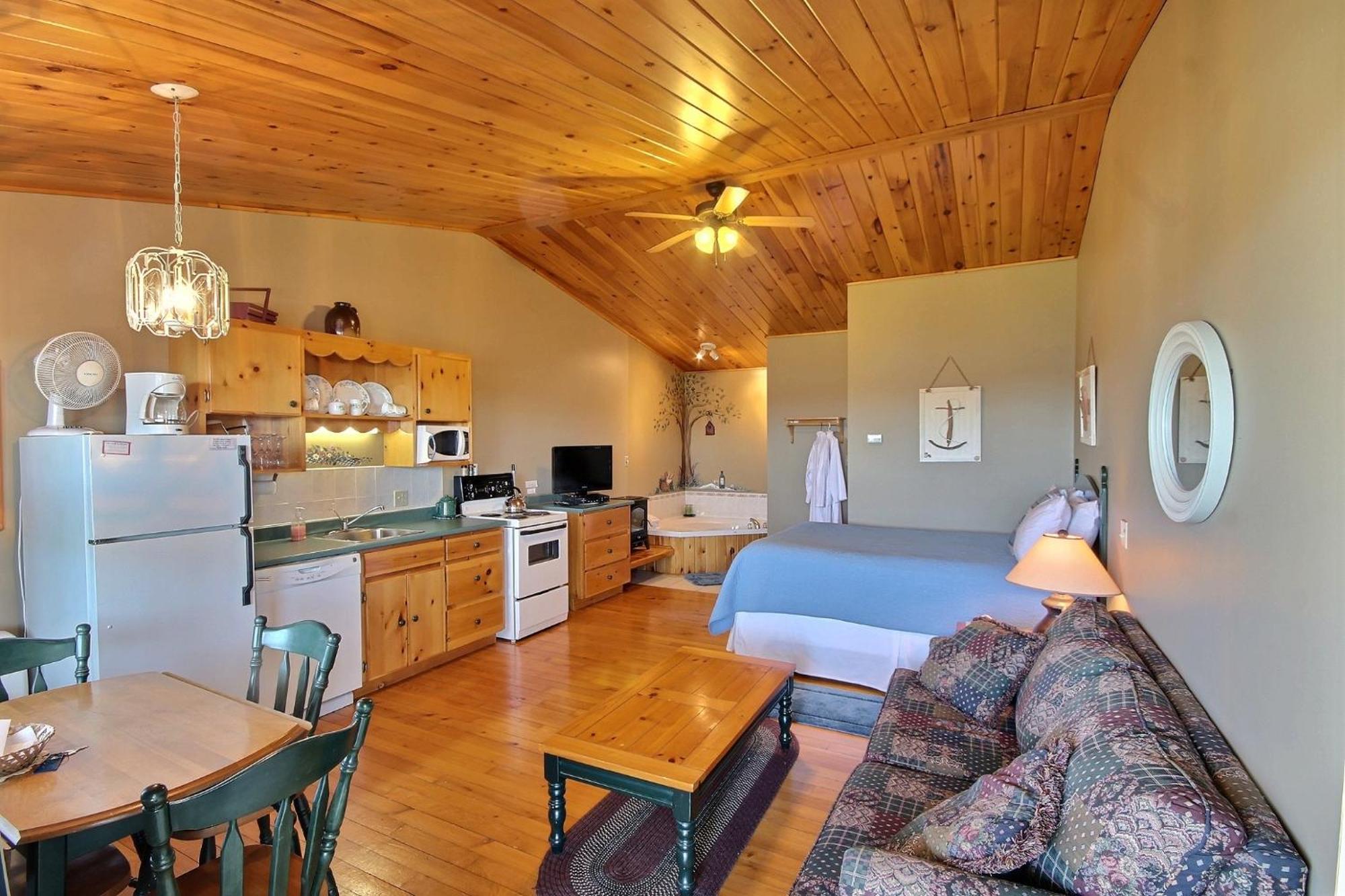 Cavendish Bosom Buddies Cottage Resort Oda fotoğraf