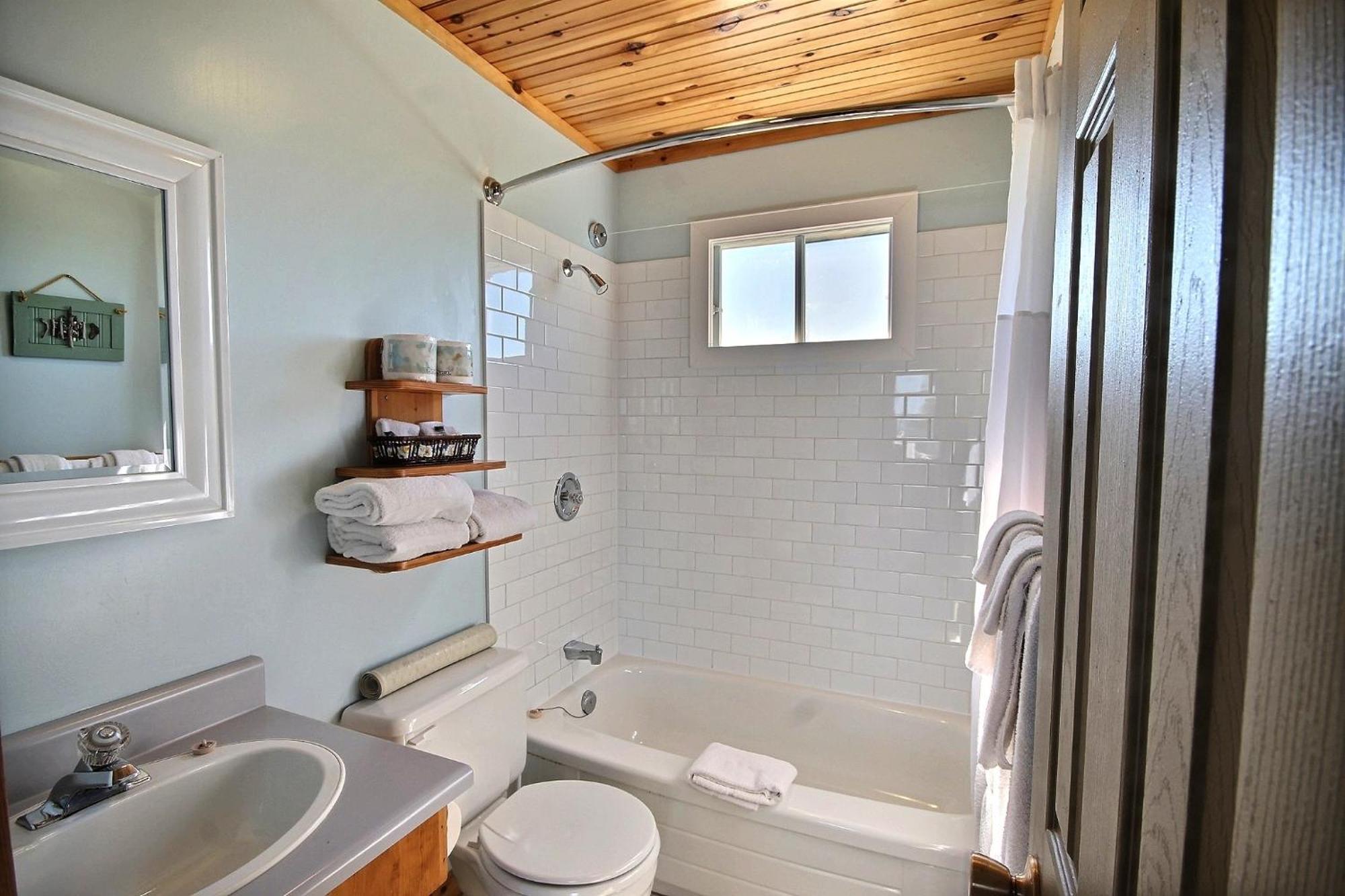 Cavendish Bosom Buddies Cottage Resort Oda fotoğraf